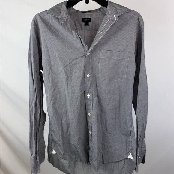 Button up - Picture 6 of 8